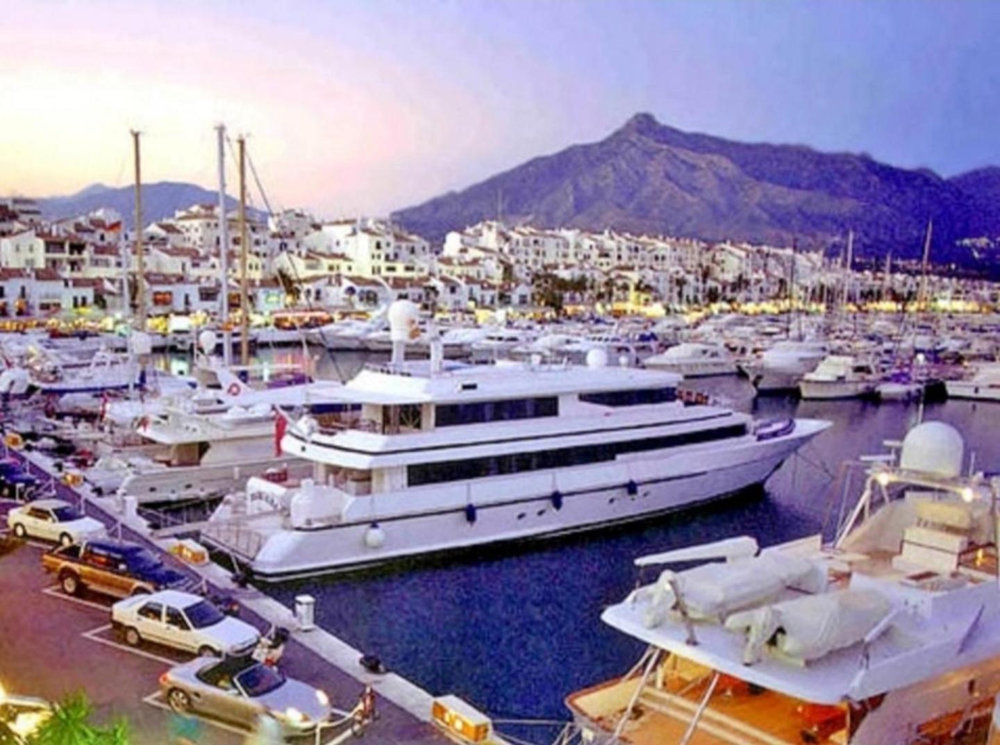 Апартаменти Puerto Banus 2Linea Playa,Piscina Y Parking Марбелья Екстер'єр фото